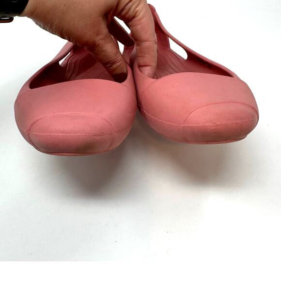 Crocs Sienna Flats 8 Pink Cut Out Ballet Lightweight Casual Slip On Coquette - Picture 5 of 10